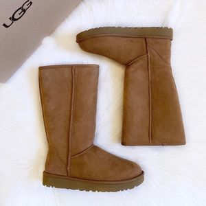 UGG Classic Tall II Chestnut Boots